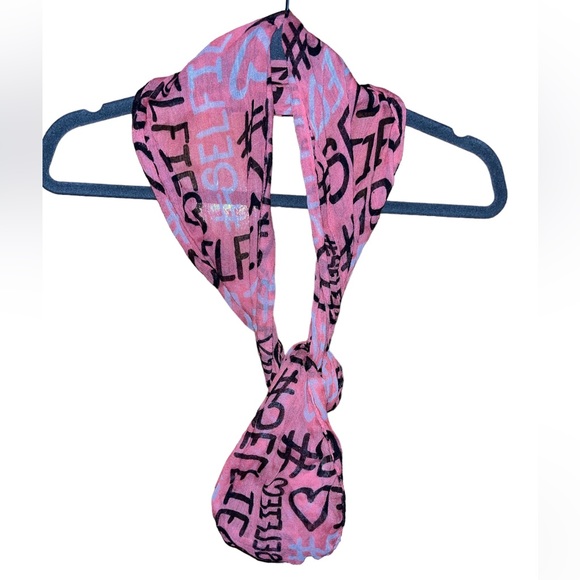 Graffiti Infinity Scarf - Picture 2 of 3